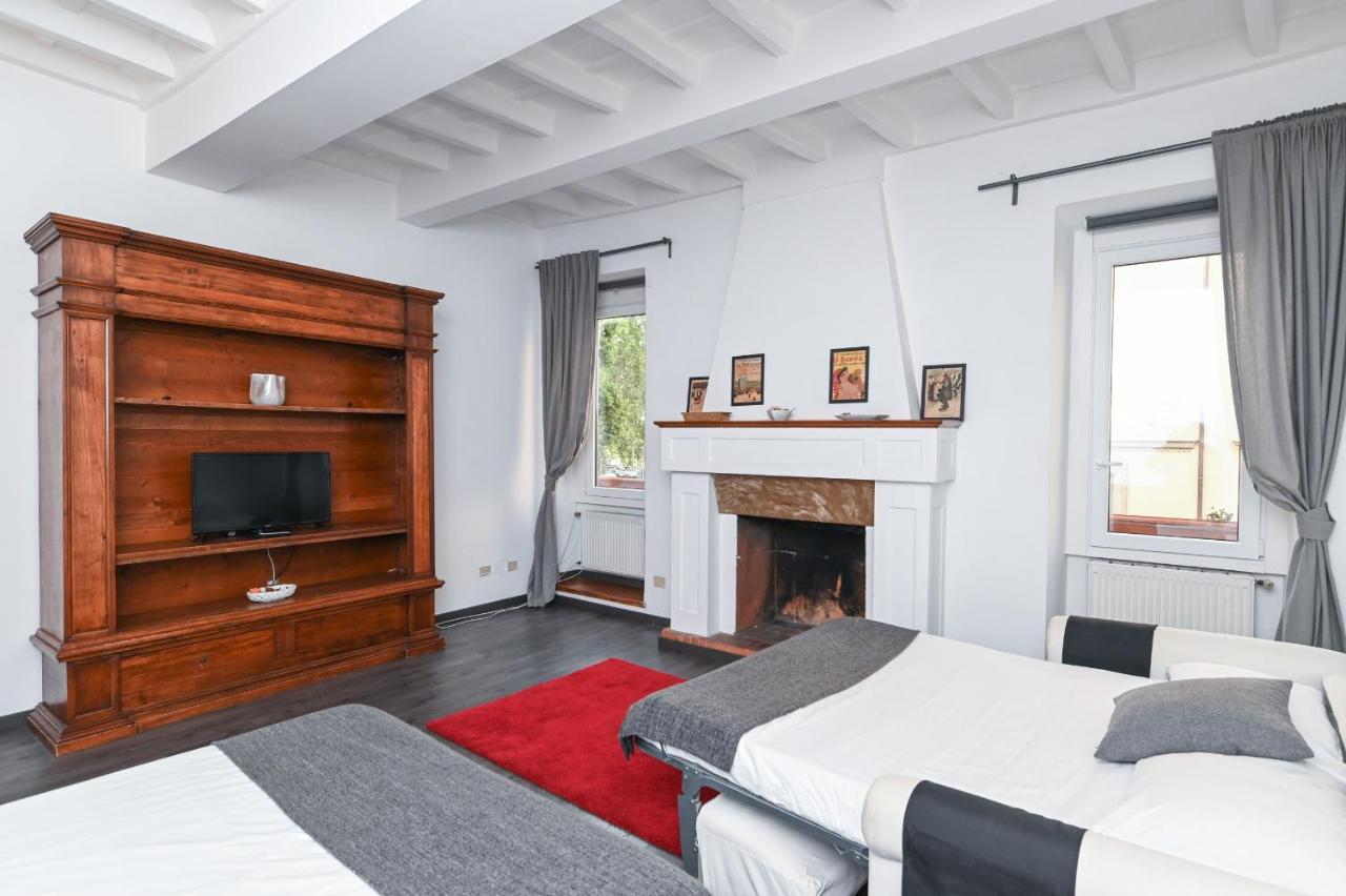 Gorgeous Trastevere Loft On The River Roma Exterior foto